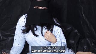 مصرية تتناك من زوج صحبتها في ليلة الدخلة - سكس مصري كامل