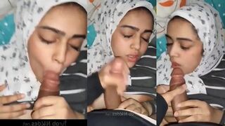 محجبه سخنه نار تمص زب حبيبها بعد المدرسة وتلعب في كسها سكس عربي محجبات صغيره