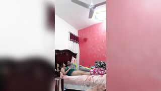 فيديو سكس عربي مسرب لموزة بلدي جامدة فشخ - سكس مصرية تهيج