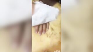 شلة شباب مصرية جايبين بنت من شارع الهرم يتبادولن النيك الخلفي والامامي في كس بنت شرموطة شمال - سكس عربي